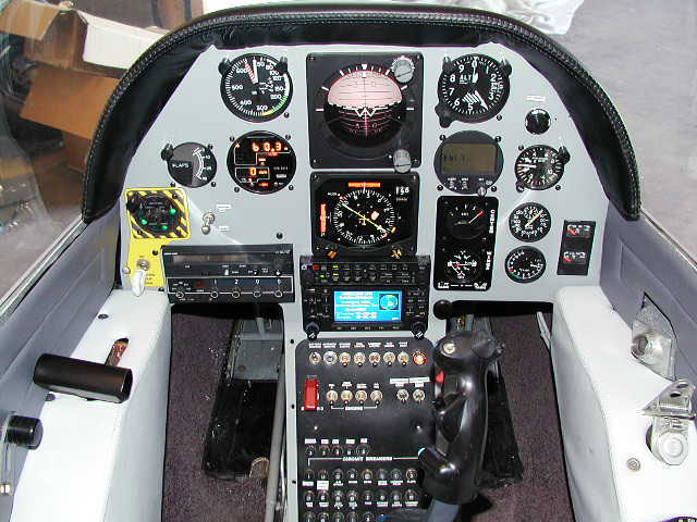 ViperJet_Cockpit.jpg