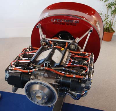 TECNAM_P2012_lycoming.jpg