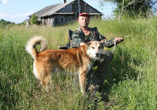 Серёжа, партнёр нашего хозяина Валентина - наш гид и добрый помощник на острове: