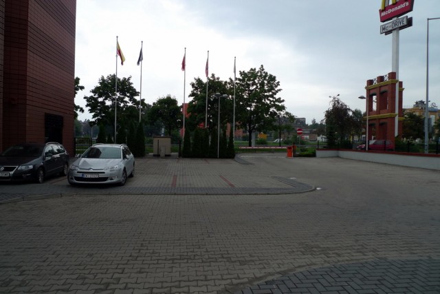 Около отеля