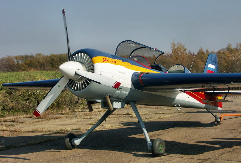 Yak-54_2+_resize.jpg