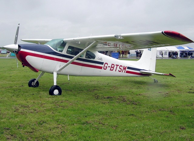 Cessna.180.JPG