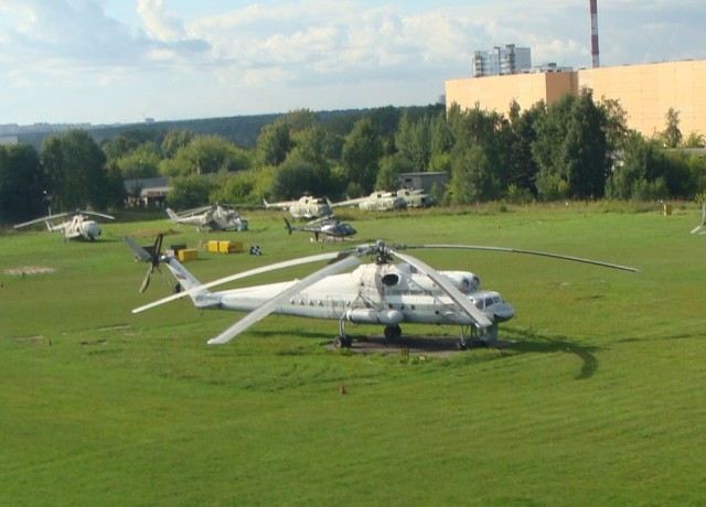 Ми-10 в Солнцево.jpg