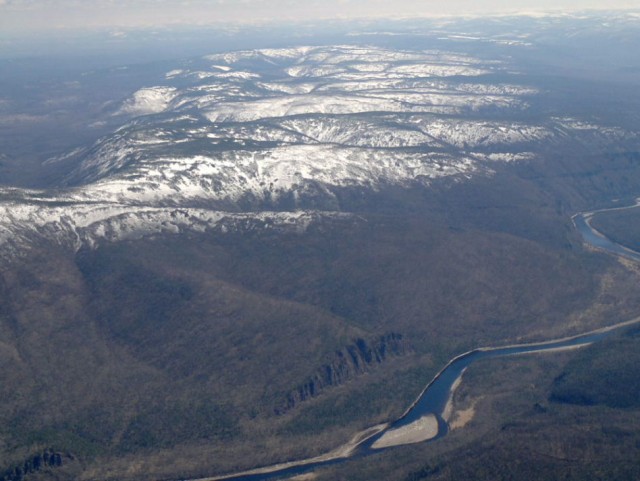 13052012684_1.jpg