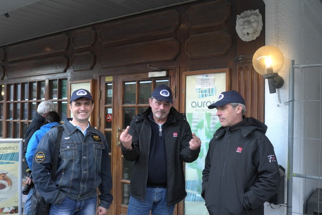 2012-06-28 at 22-08-02.jpg