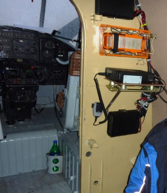 Место установки КВ-рации в АН-2.