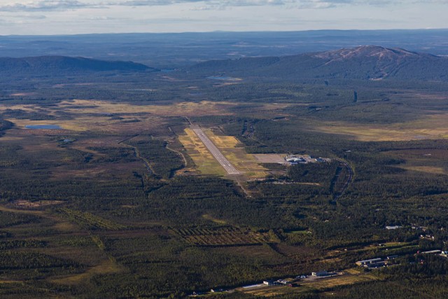 2_EFKT_sm.jpg (153.36 КБ) 9737 просмотров Киттиля (EFKT) с высоты 3000'