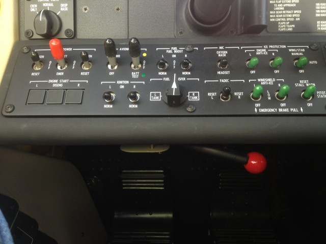 S_m1556.jpg (284.19 КБ) 10888 просмотров Mustang Left