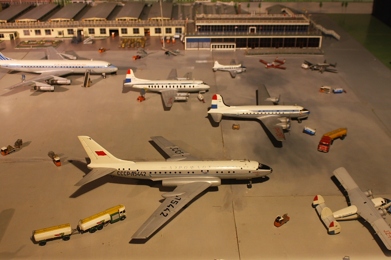 lelystad4_models.JPG