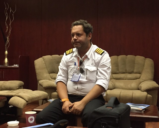 Captain_too.JPG