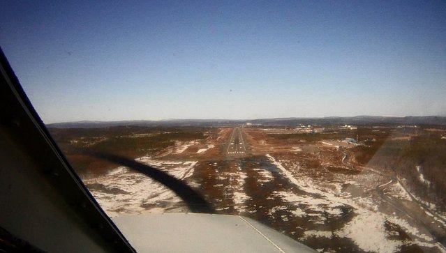 ULMM3.jpg (103 КБ) 5499 просмотров На курсе, на глиссаде, полоса 31.