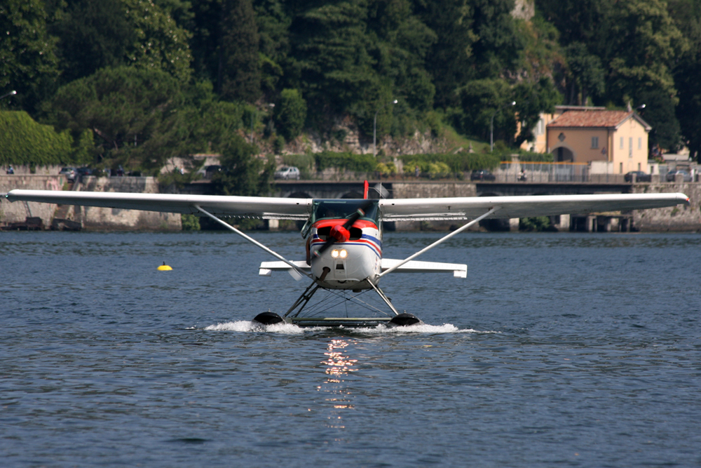 saab_water_taxi.jpg