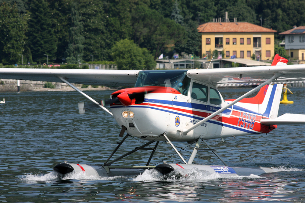 saab_water_taxi2.jpg