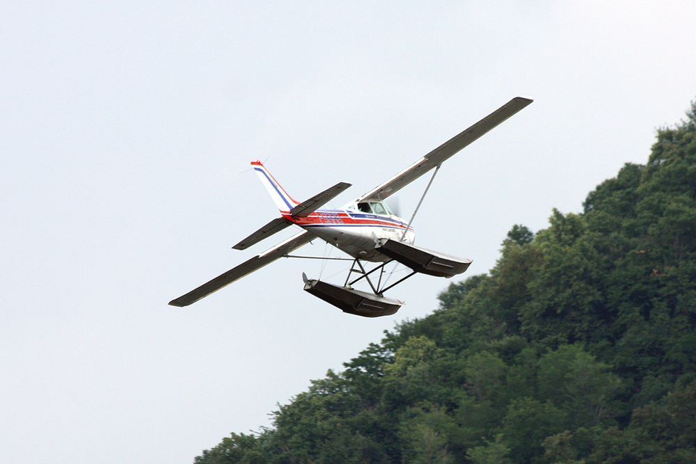 takeoff3_saab.jpg