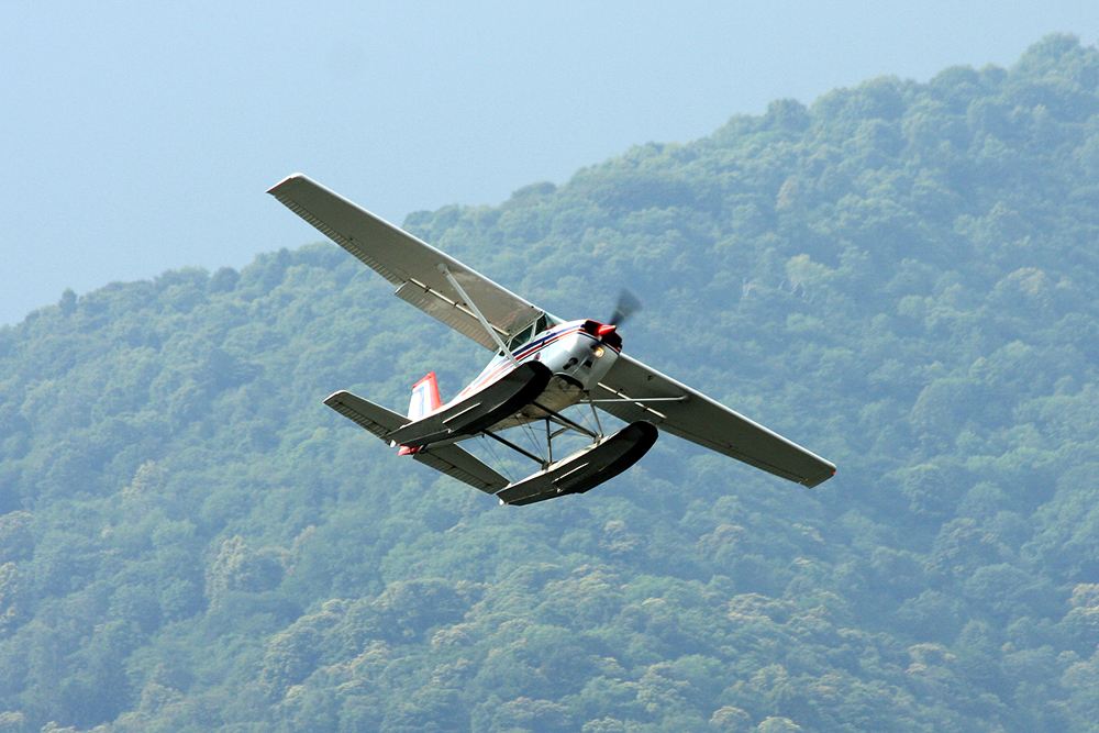 takeoff4_saab.jpg